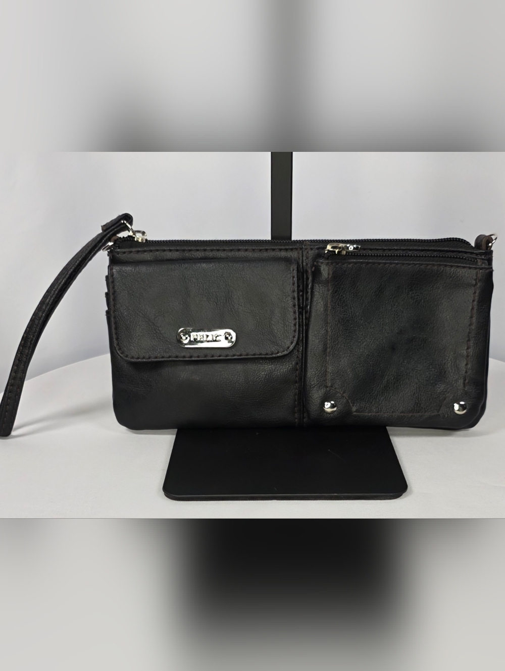 Relic Black Leather Wristlet Clutch Wallet Zip Pouch Multi Pocket